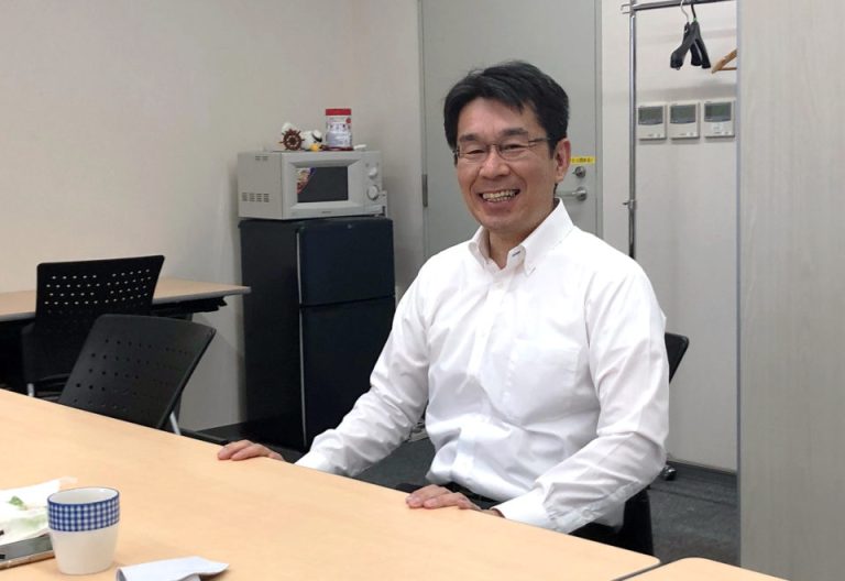 佐藤 智康
